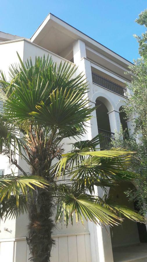 Apartmani Vitturi Kaštela Εξωτερικό φωτογραφία