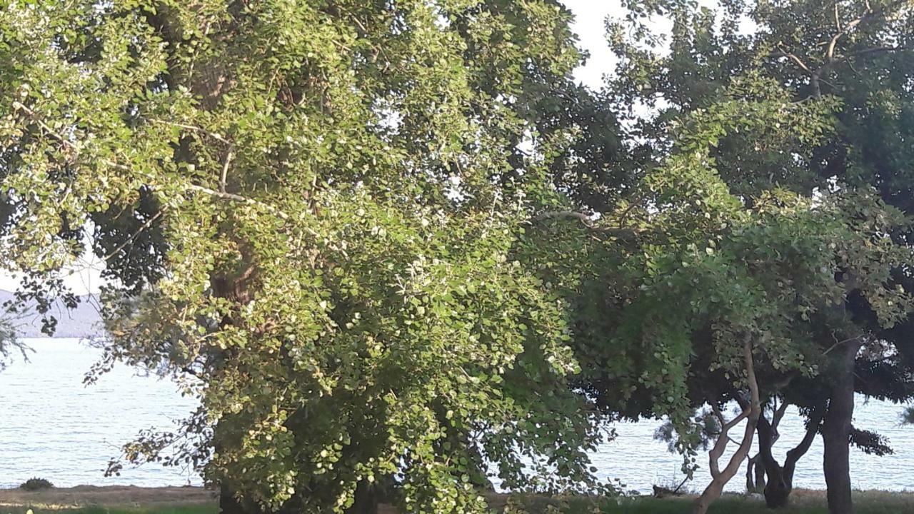 Apartmani Vitturi Kaštela Εξωτερικό φωτογραφία