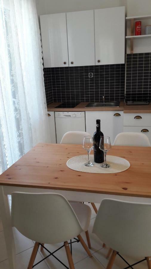 Apartmani Vitturi Kaštela Εξωτερικό φωτογραφία